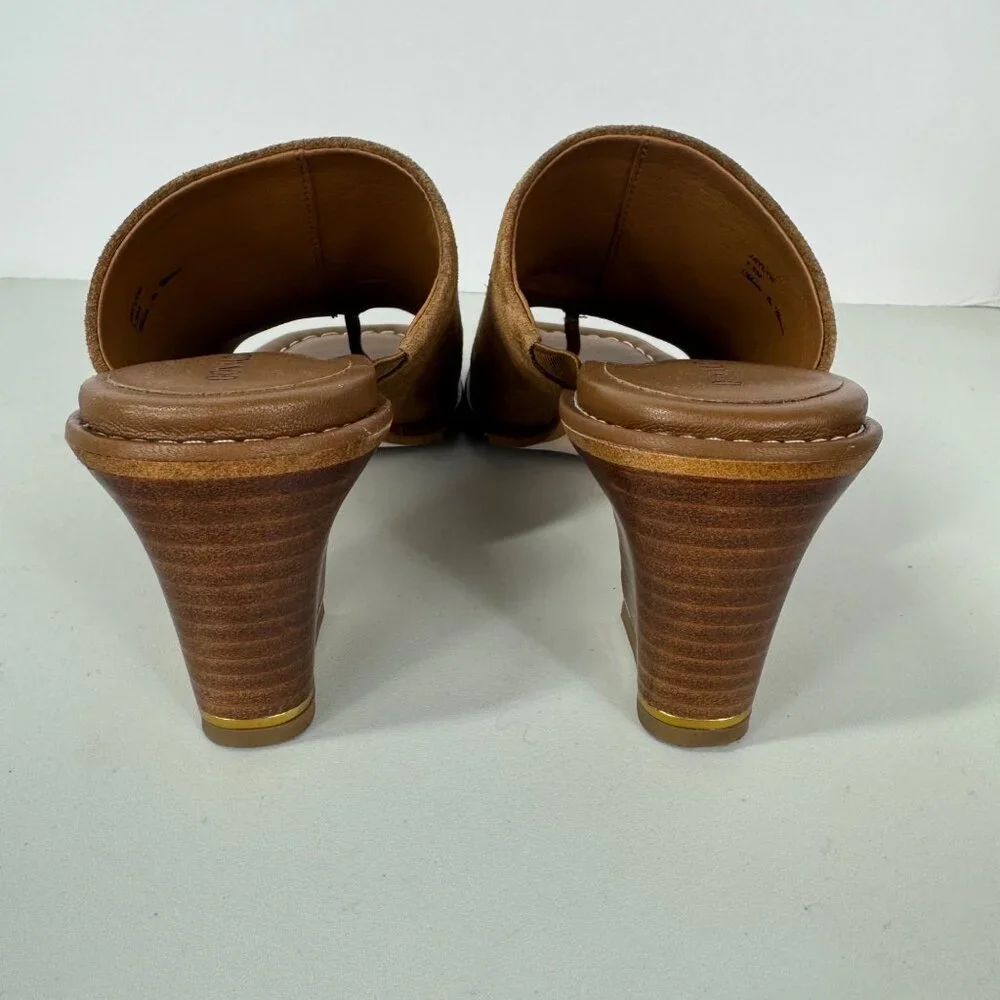 Donald Pliner Jaylyn Sandals Tan Open Toe Sz 7.5 Thong Suede Heels Slip On - Picture 7 of 11